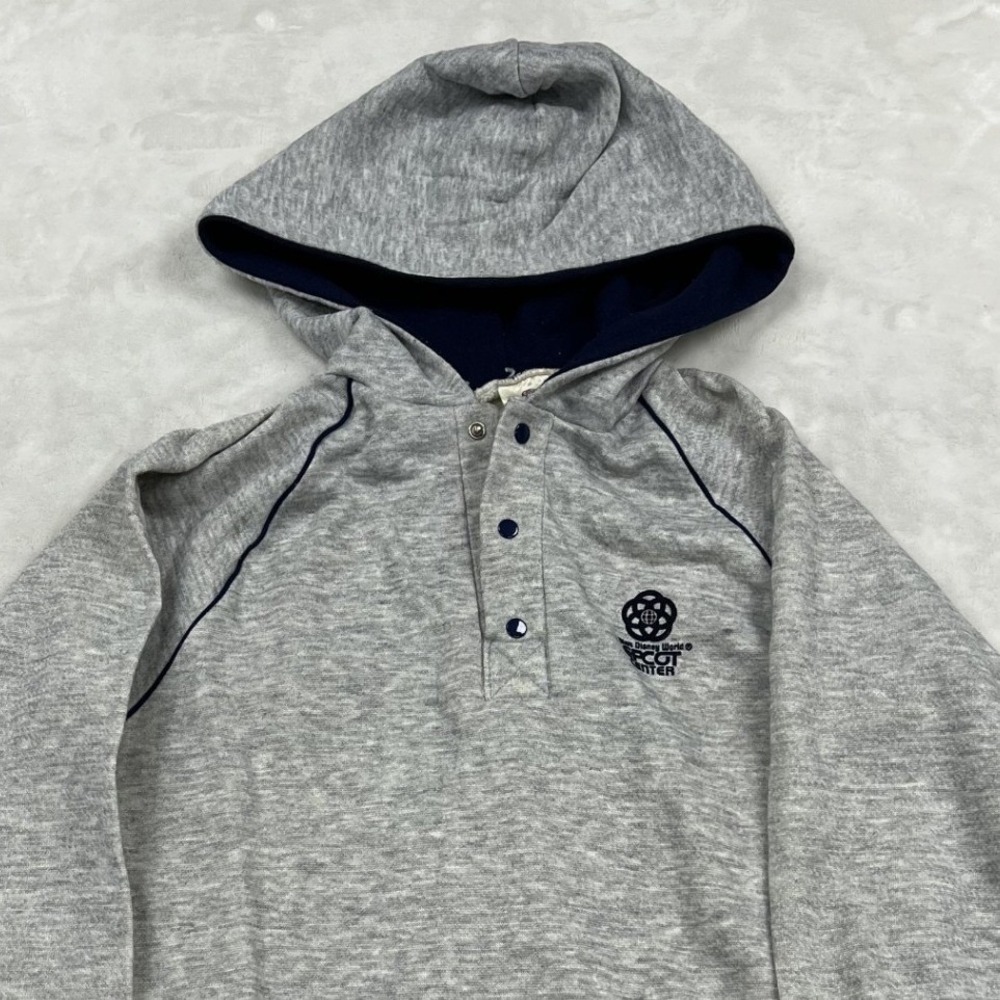 Vintage Disney EPCOT Center Hoodie Mens Medium Gray 1982 Henley Raglan USA